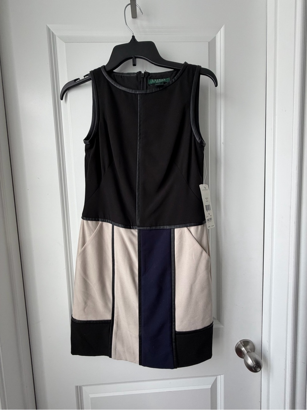 Lauren Ralph Lauren Black, Navy and Cream Colorblock Sleeveless Shift Dress
